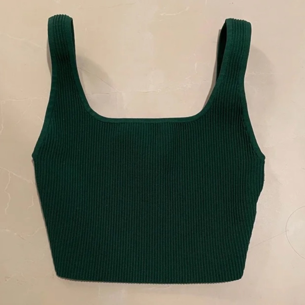 Aritzia Babaton Sculpt knit Squareneck Cropped Tank Green S